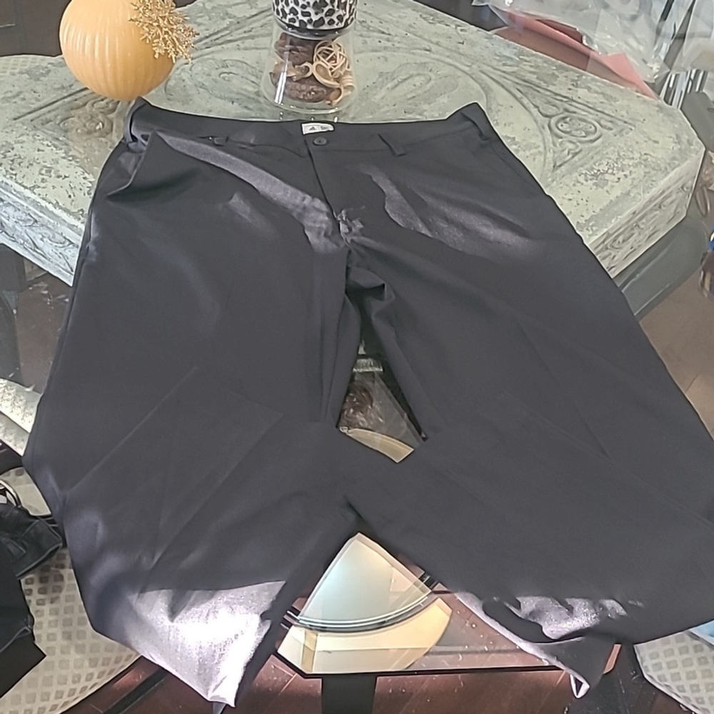 ADIDAS BLACK GOLF PANTS LIKE NEW 34 32
